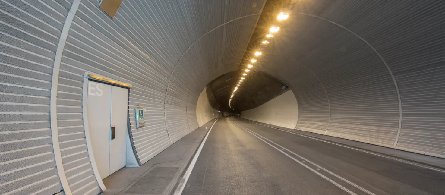 Scheibengipfeltunnel