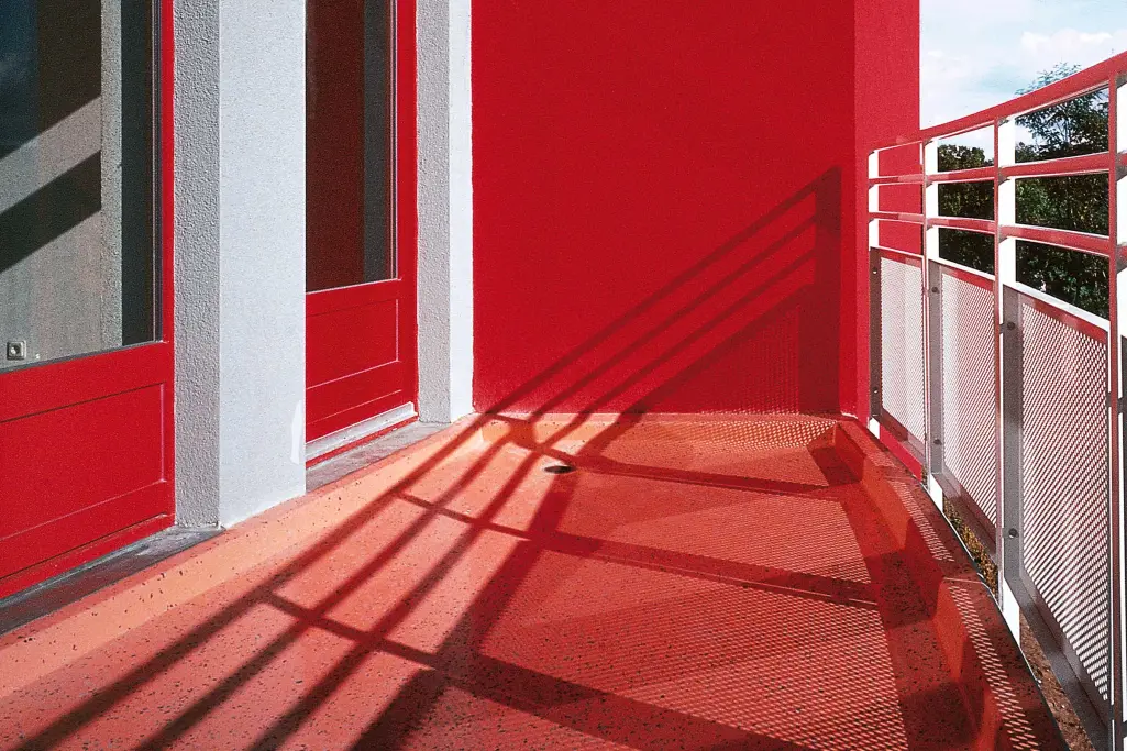 The challenge of balcony flooring