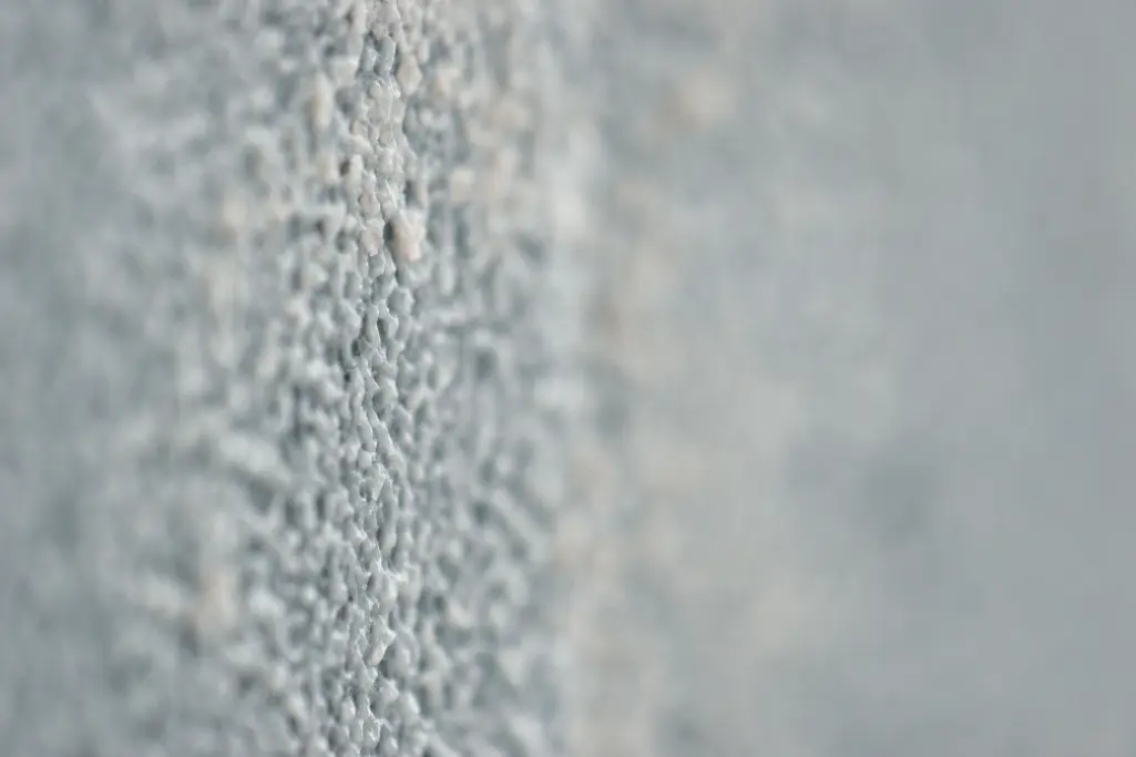 StoCryl HG 200 allows the active ingredient to penetrate the concrete edge zone over a long time 