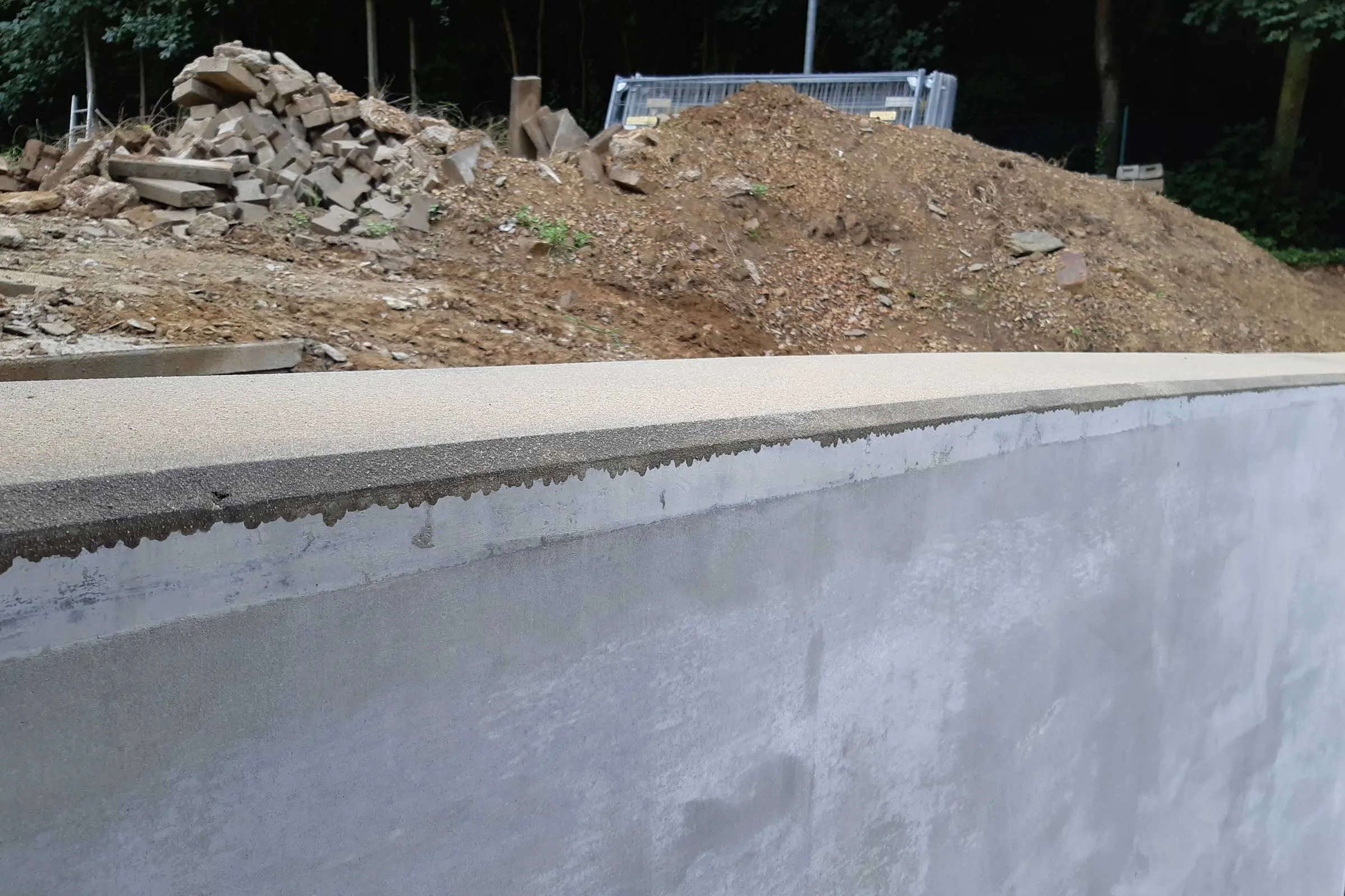 20190815_091037_2400_1600