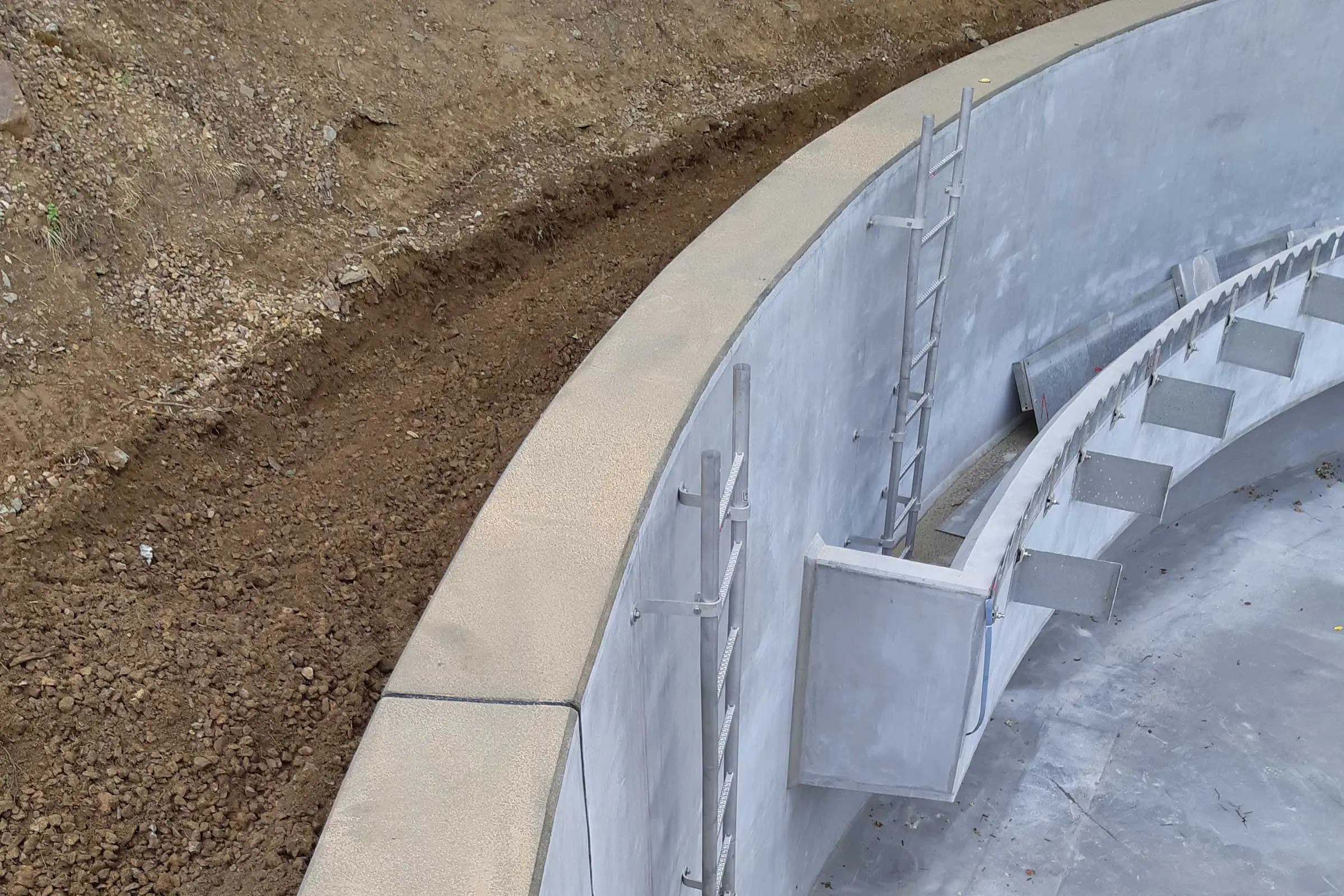 20190815_091102a_2400_1600