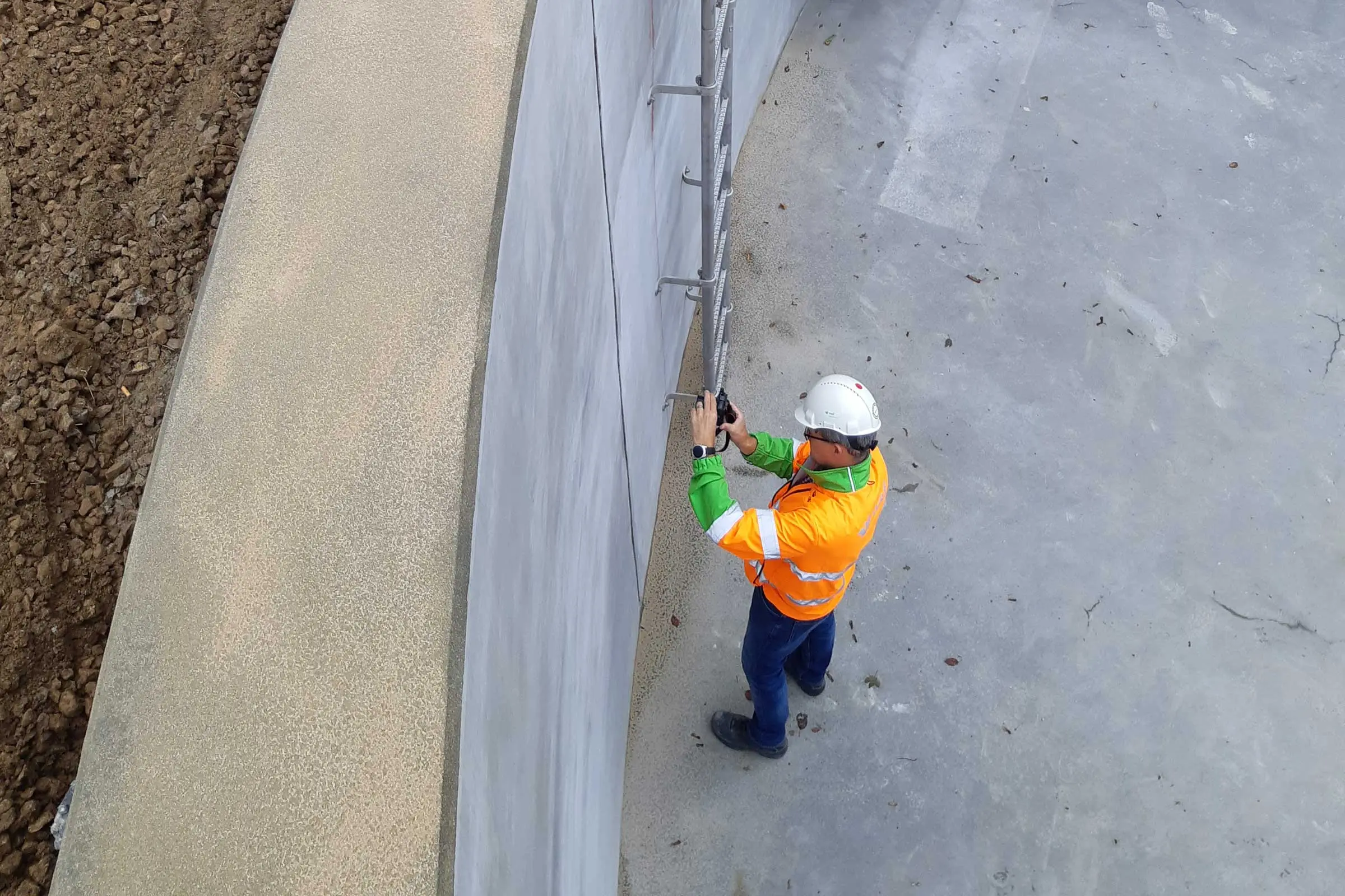 20190815_091102b_2400_1600