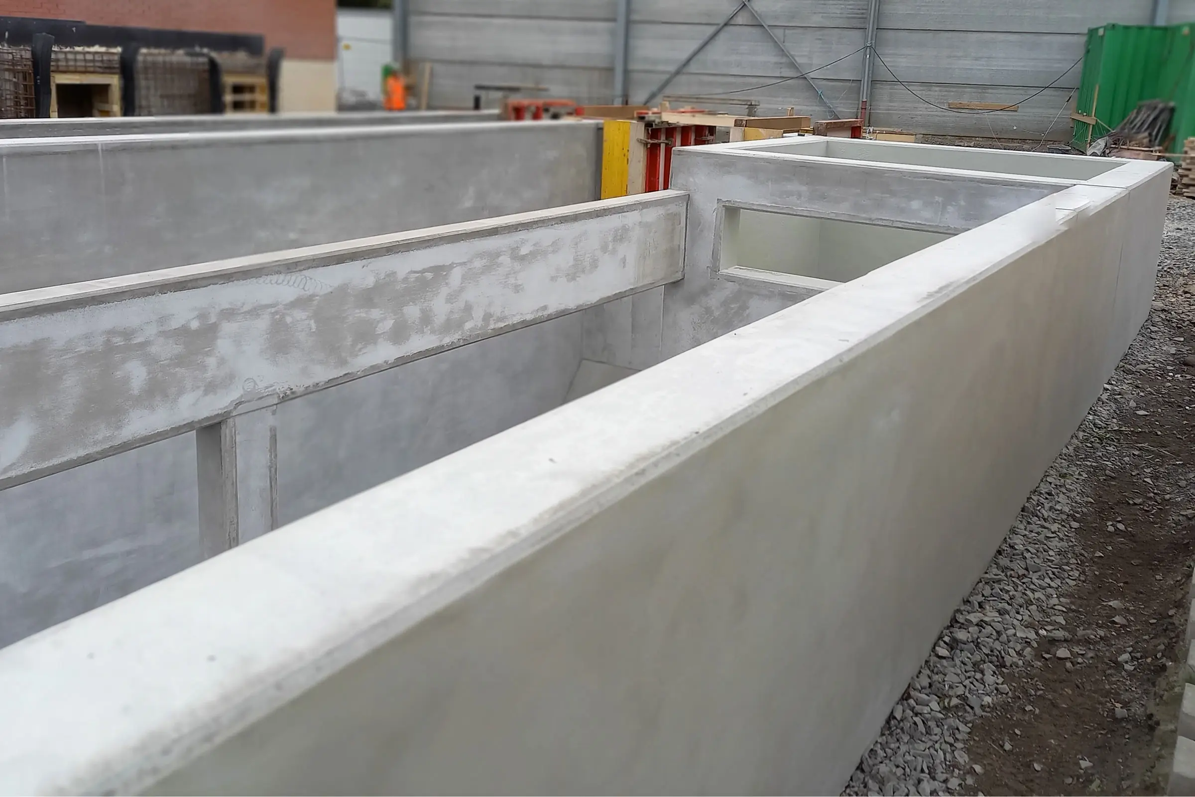 20200925_143137_2400_1