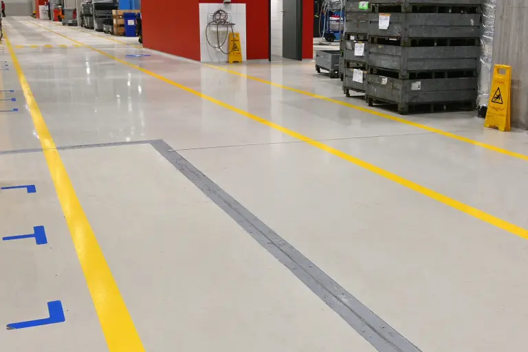 Floor coating in accordance with the Water Resources Act