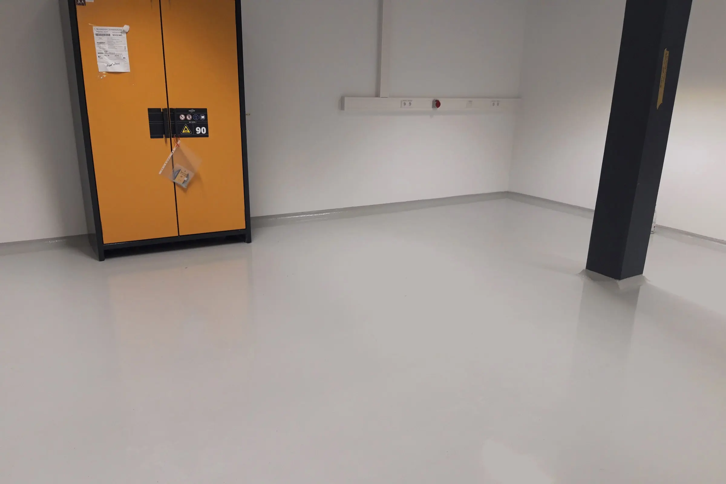 np_real_estate_gmbh_164155_