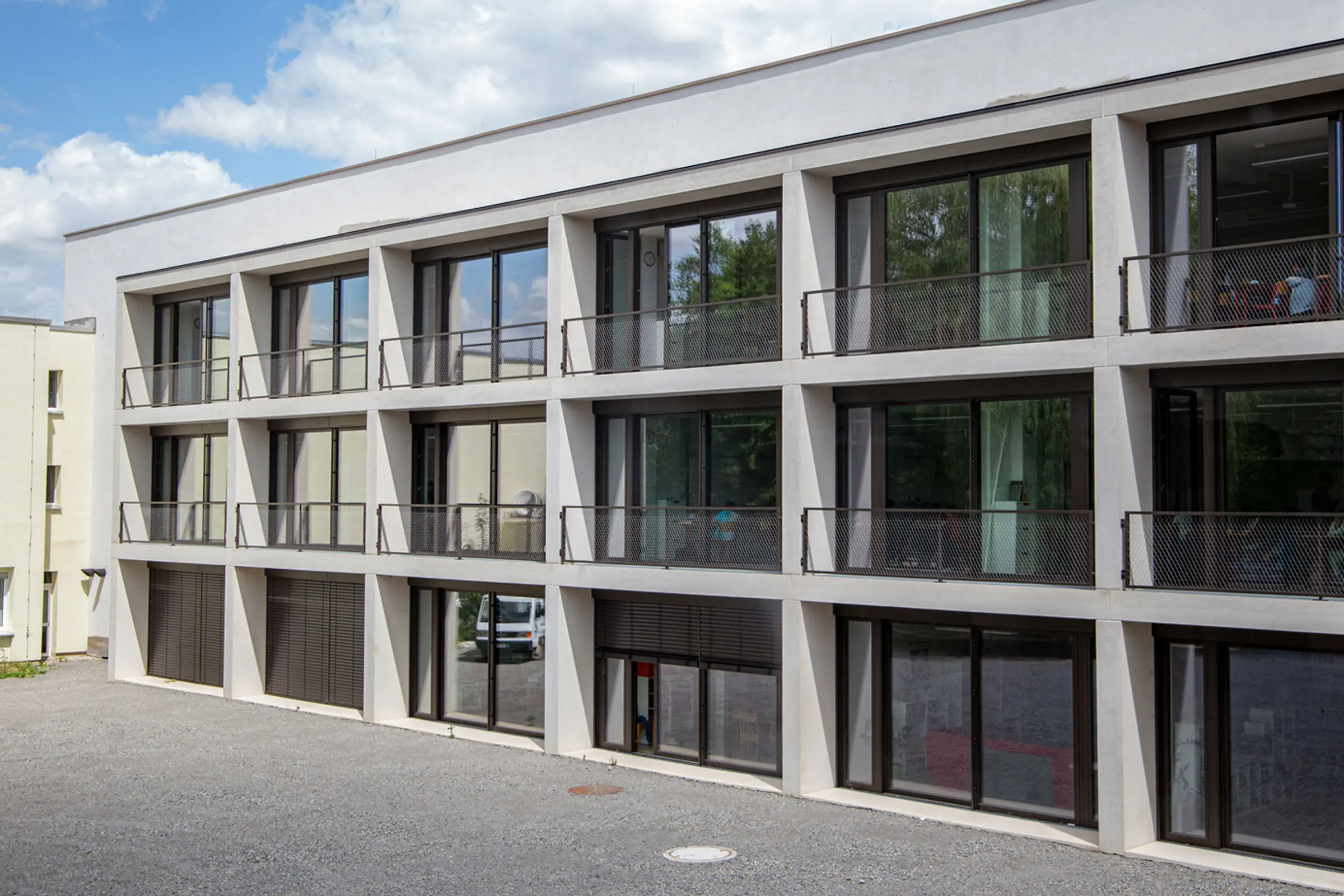 egbert_gymnasium_7_2400