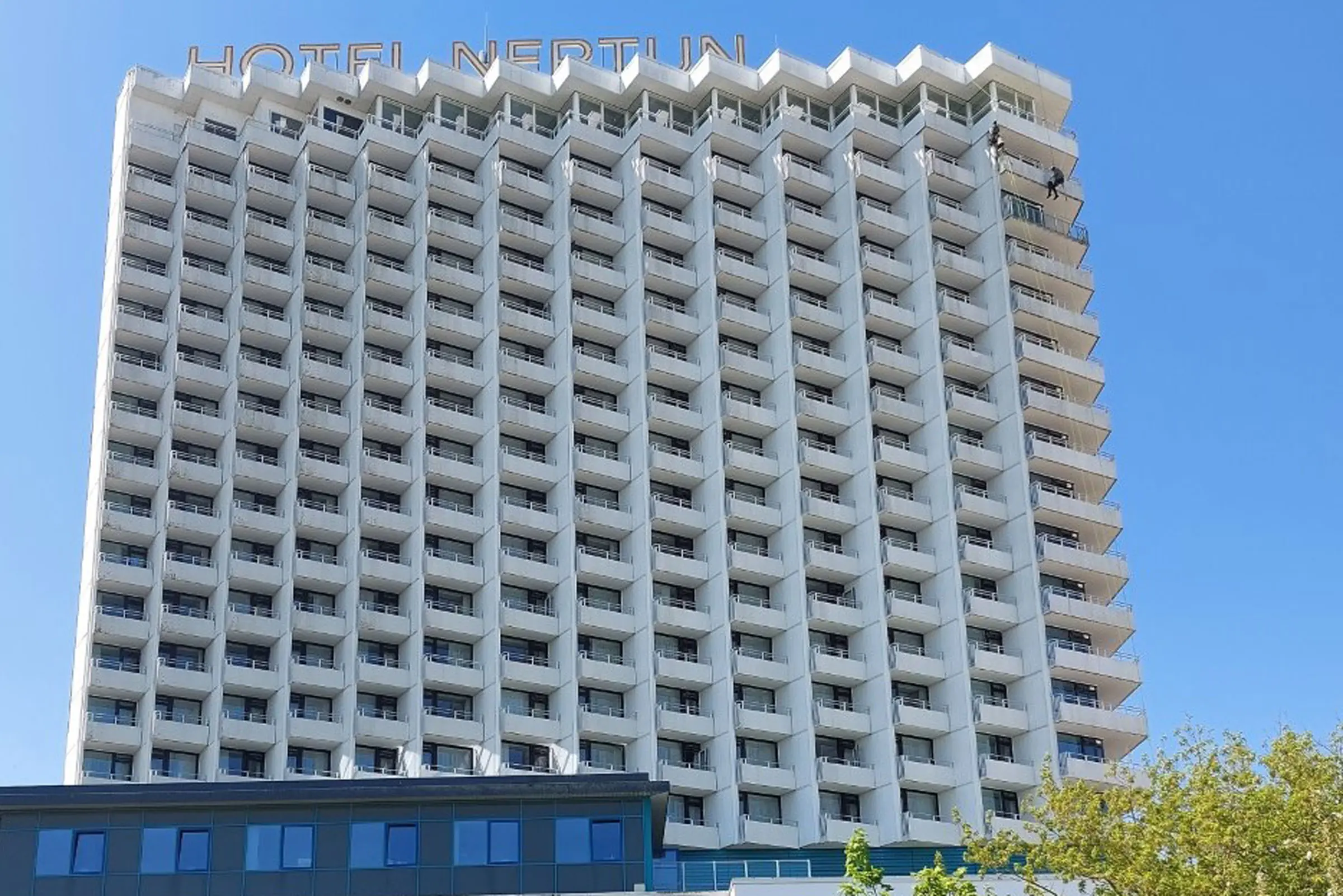 20240502_123958_large_240