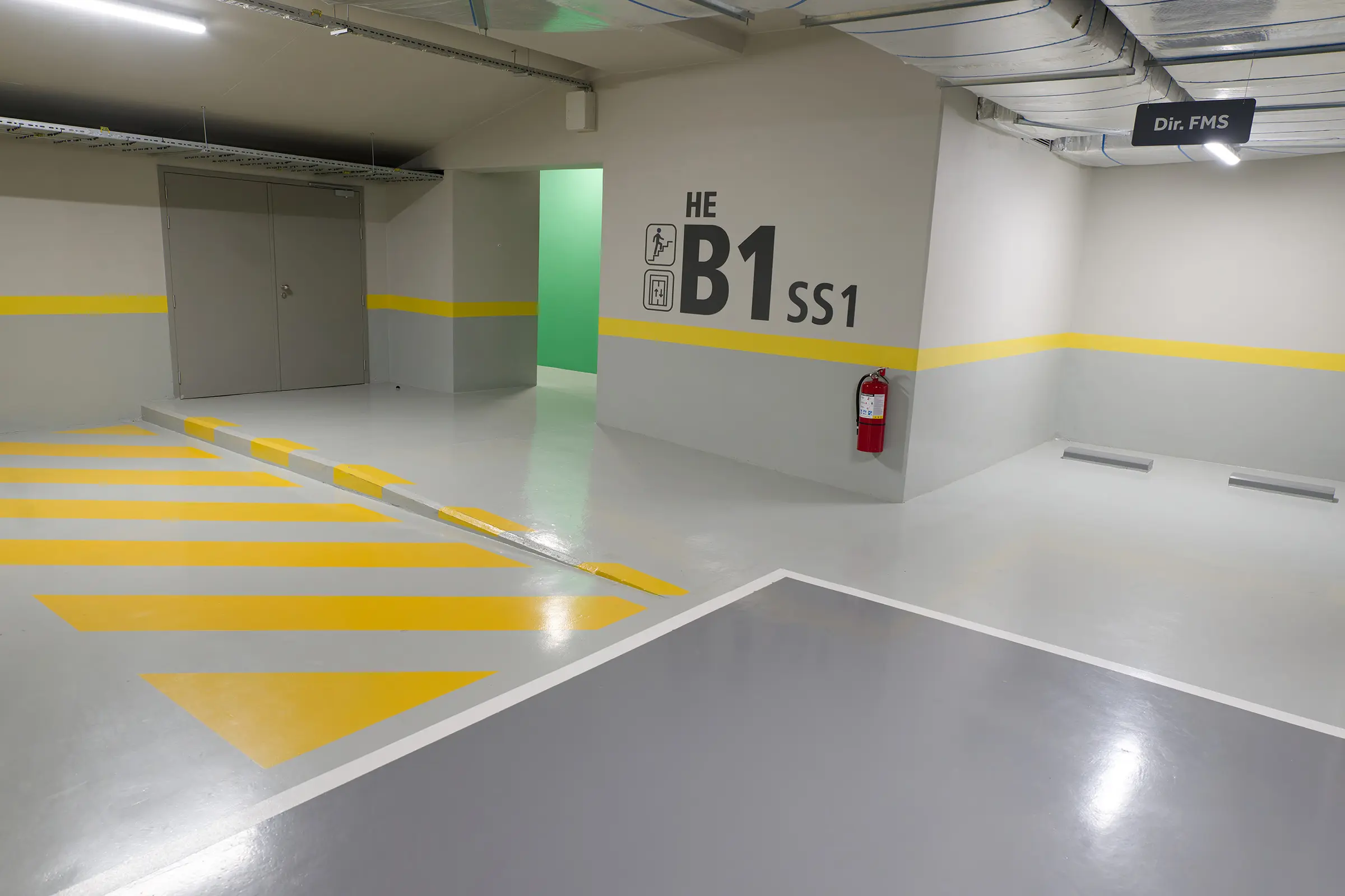 Boden- und Wandbeschichtung/Floor and wall coating underground car park, Beirut, LB
