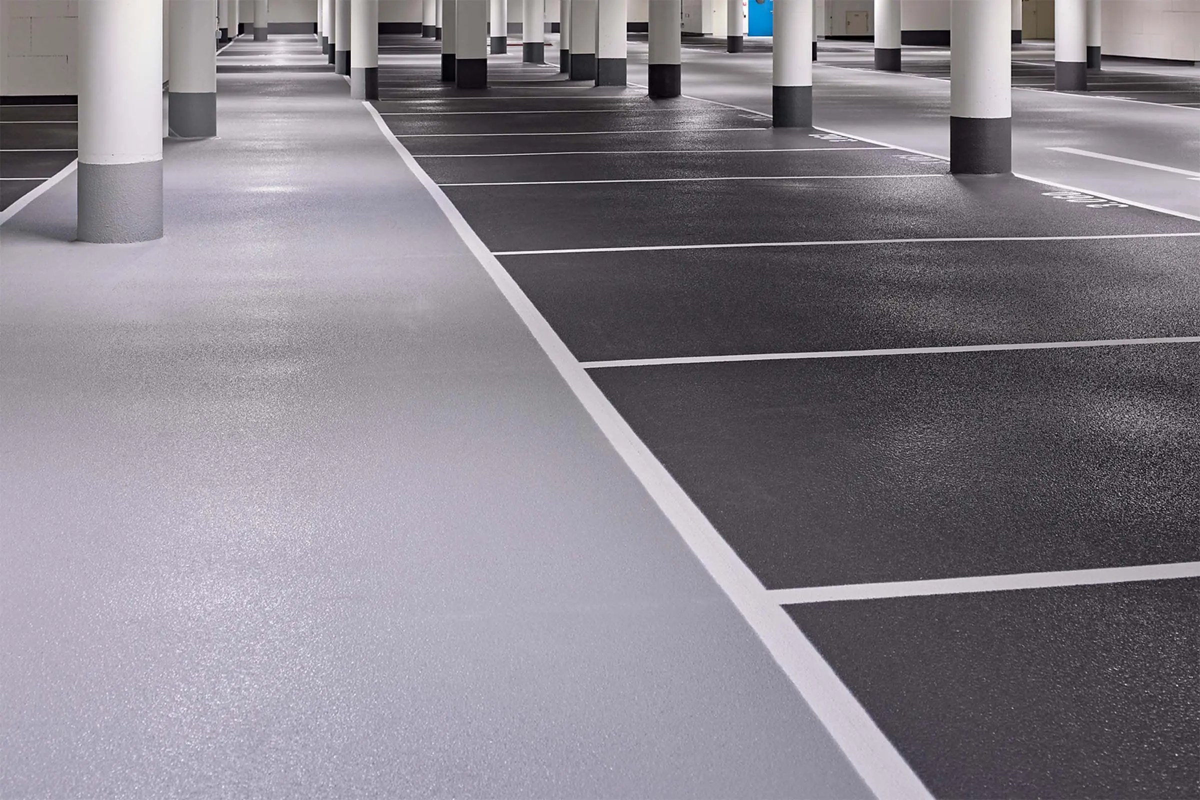 9.300 Quadratmeter in vier Wochen: Tiefgarage in Hamburger HafenCity beschichtet