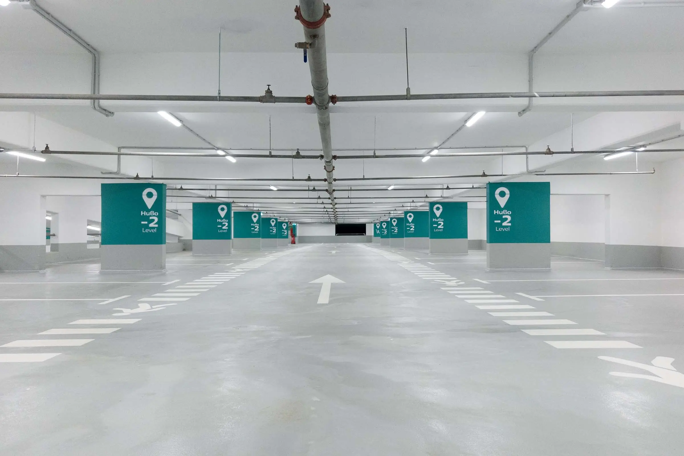 StoCretec Traffic Systems for the Refurbished Multistorey Car Park at Sofia Airport Terminal 2 The