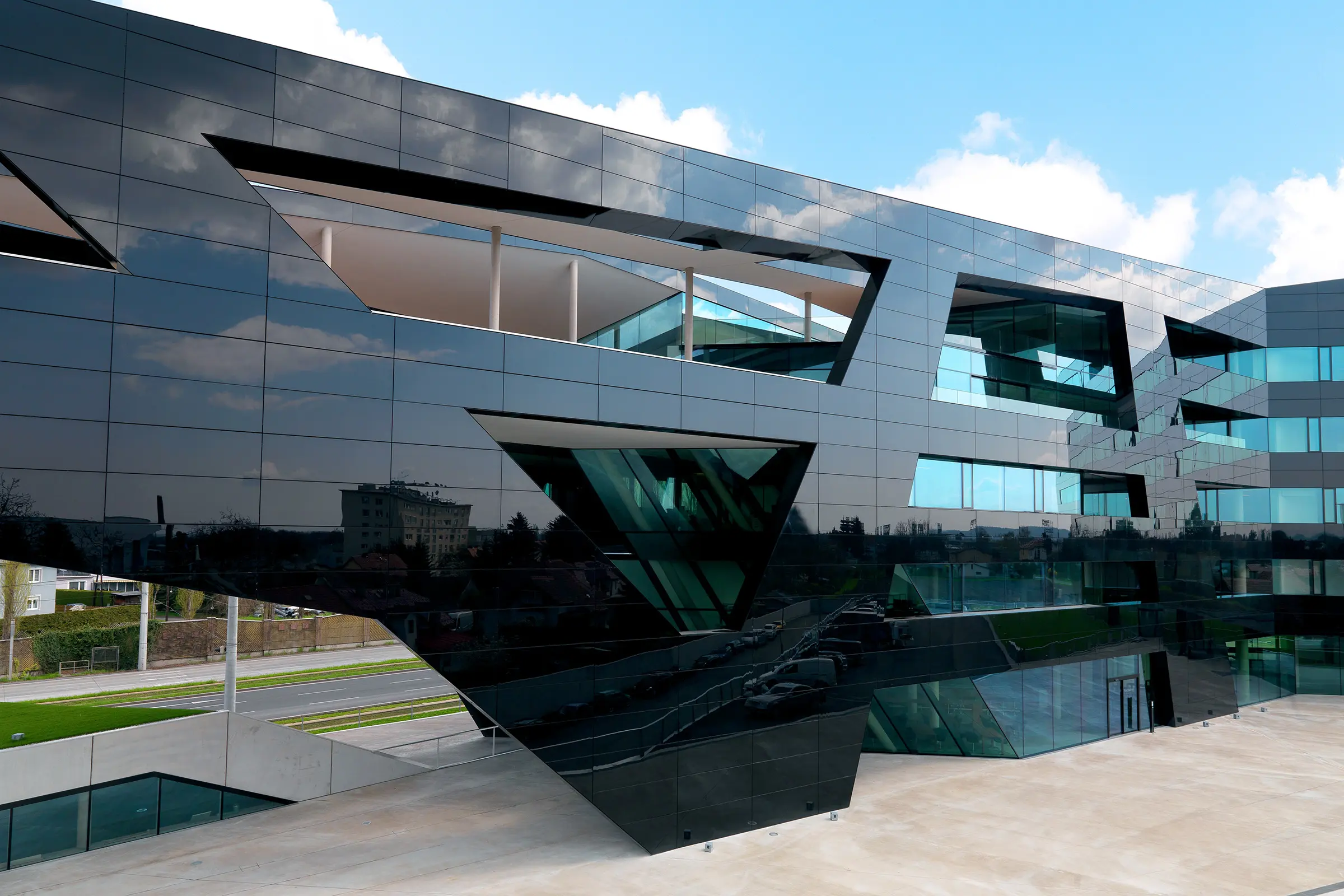 Office building Schwarzer Panther, Graz, AT