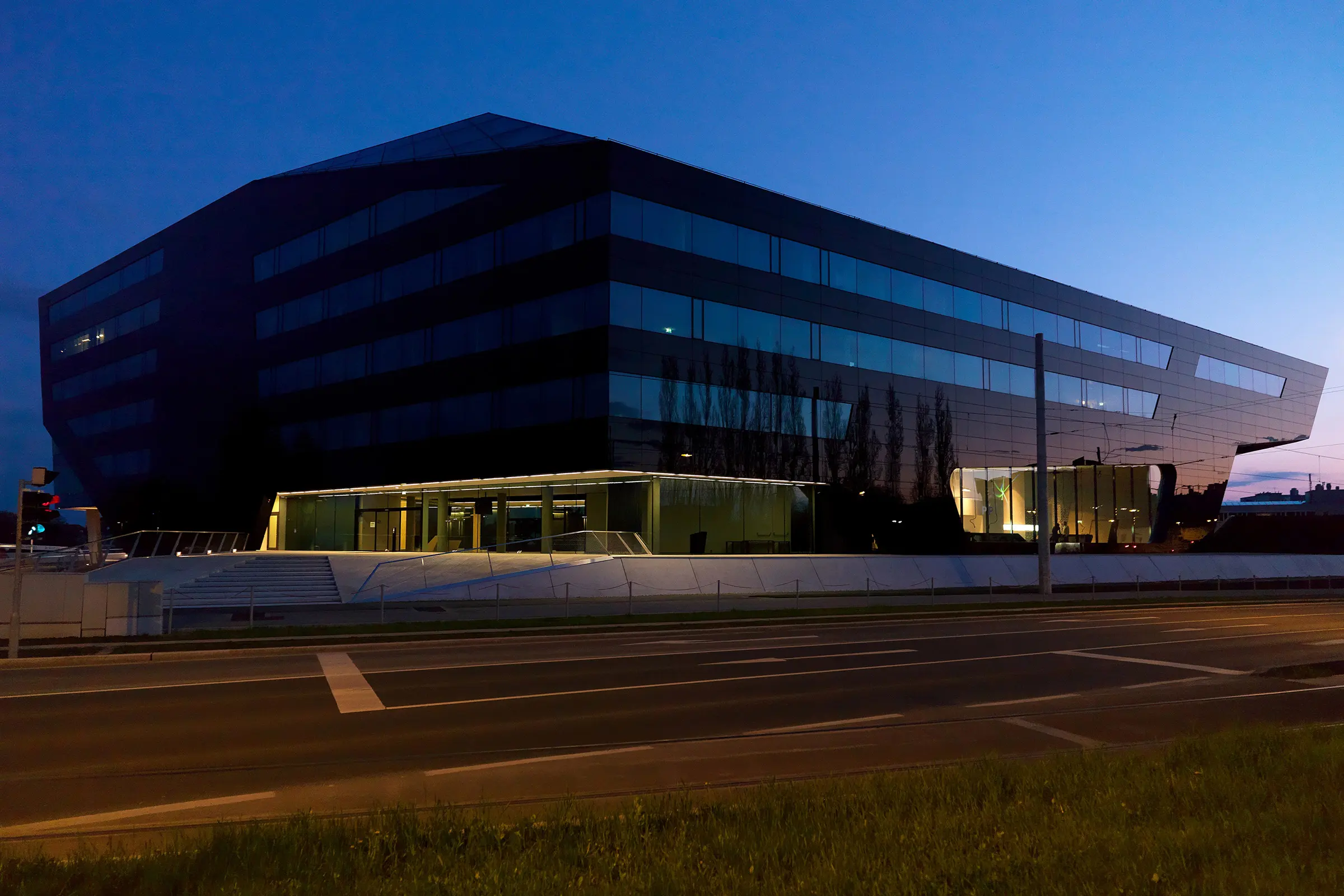 Office building Schwarzer Panther, Graz, AT