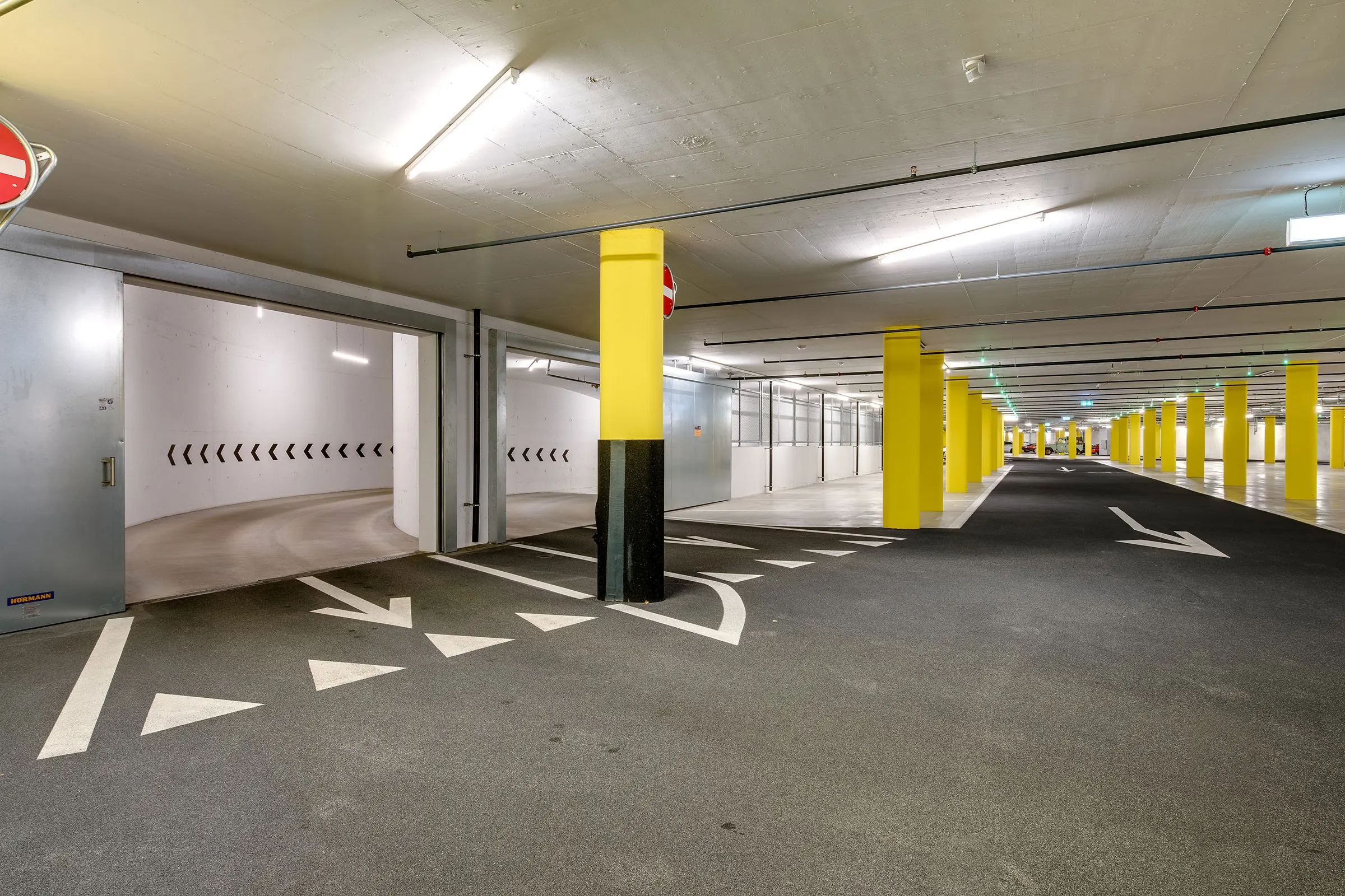 Teuchelweiher multi-storey car park, Winterthur, CH