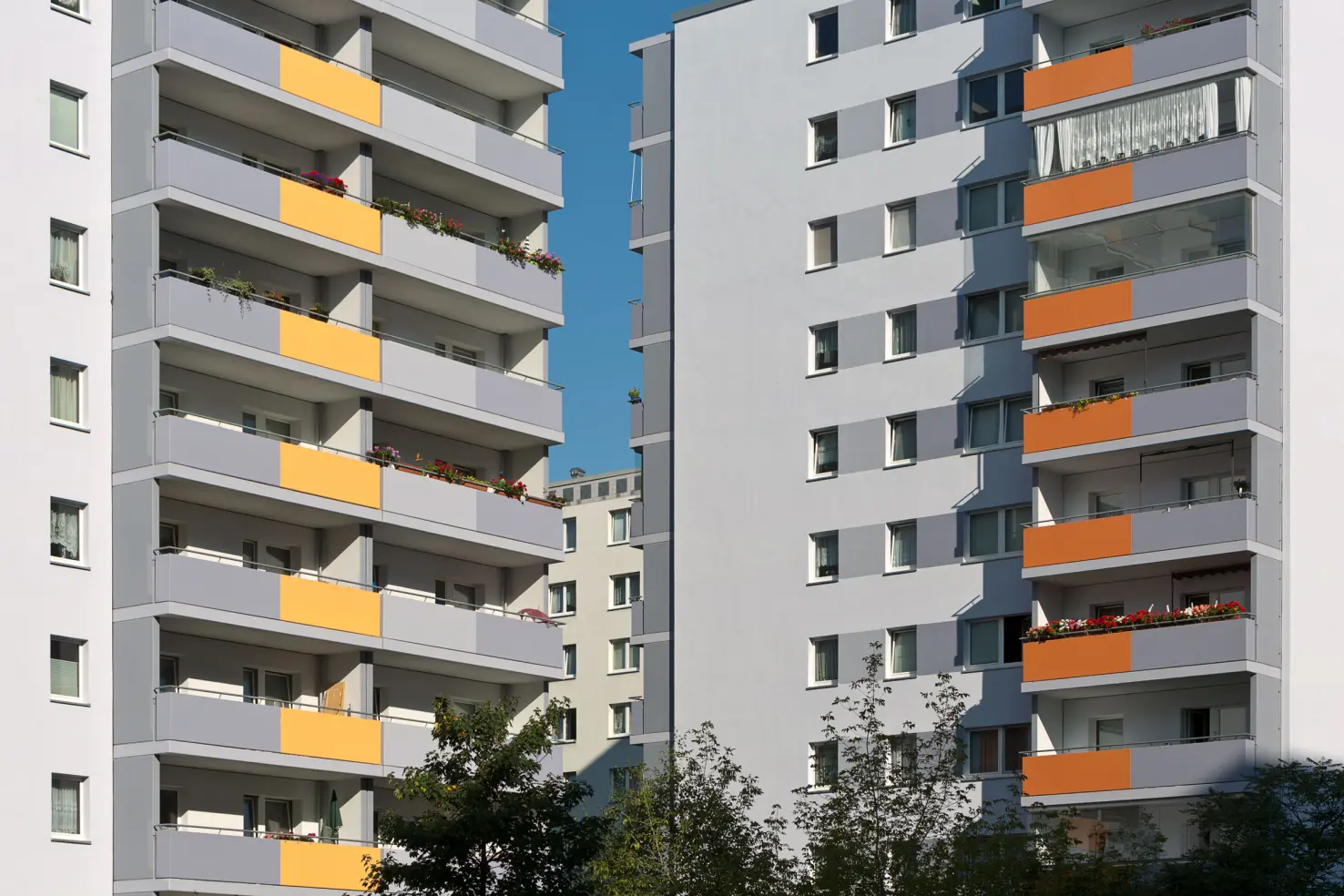 StoCretec solutions for residential and administrative buildings