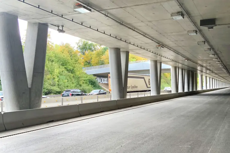 Deep-acting hydrophobic agents with StoCryl HG 200