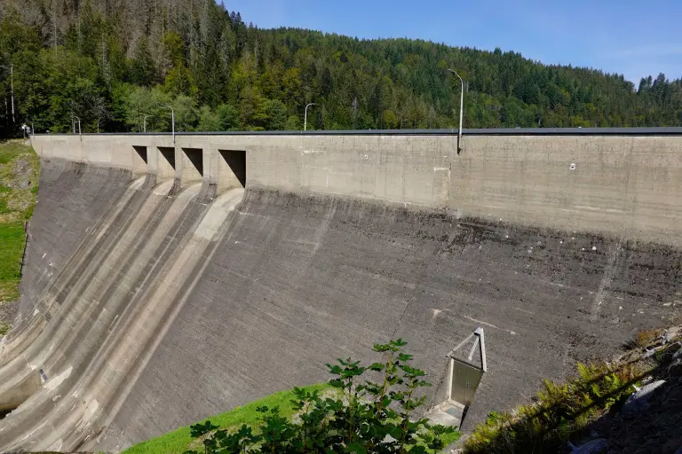 Durable repairs for old concrete